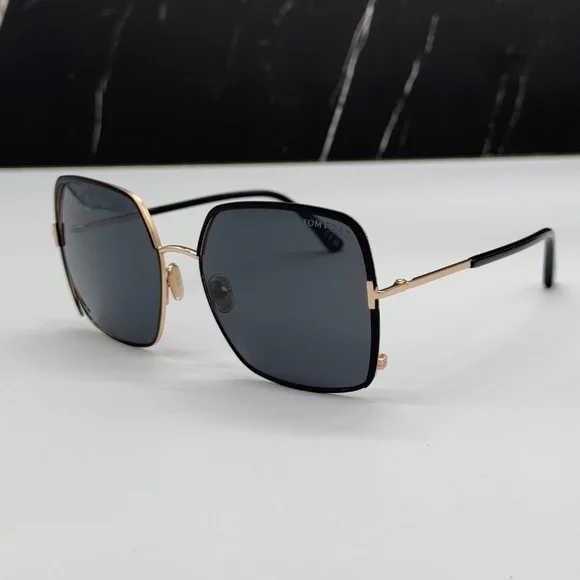 NEW TOM FORD TF1006 02A WOMEN SQUARE SUNGLASSES TOM FORD RAPHAELA FT1006